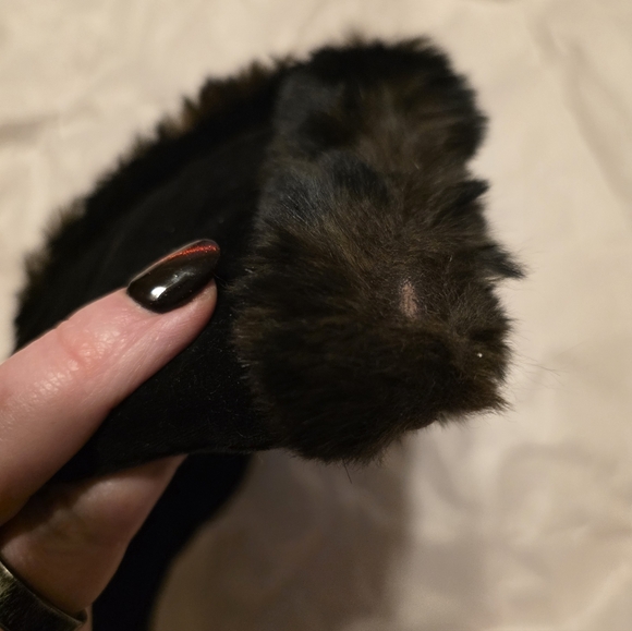 Elegant Black Fur-Trimmed Women's Boots (Probably Haunted) - Picture 3 of 15